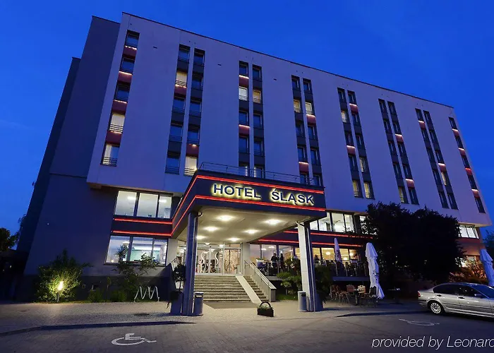 Slask Hotell 3*
